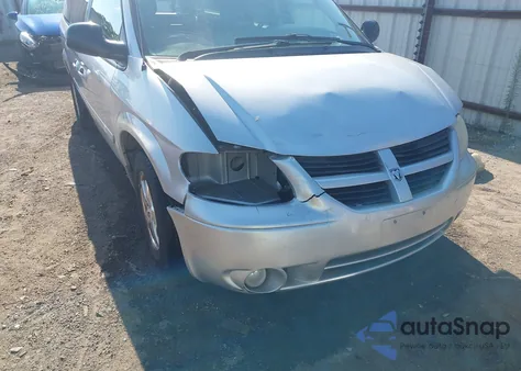 2007 Dodge Grand Caravan Sxt z USA, uszkodzony, nr VIN 2D8GP44L57R143145